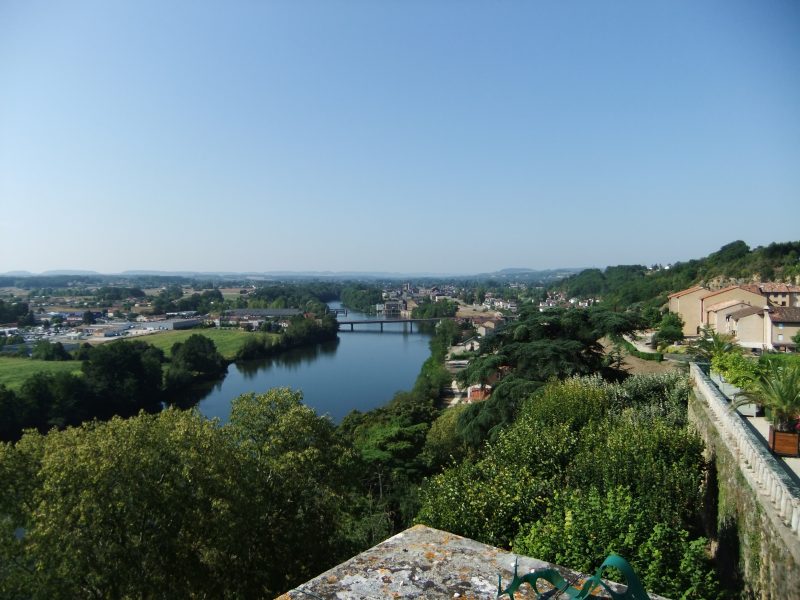 Laborde Neuve Gite Accommodation Montcuq France - http://www.labordeneuvegite.com